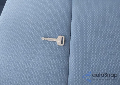 2003 Toyota Matrix Standard from USA, damaged, VIN 2T1LR32E53C100957